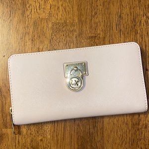 MK wallet
